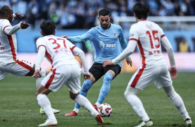 九游体育-6万球迷创12年新高 李国旭:梭鱼湾是个神奇的地方