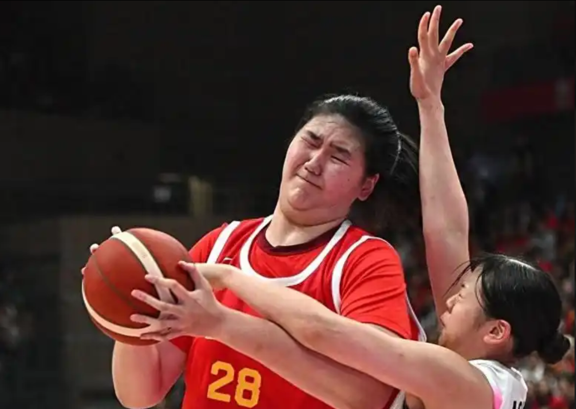 体育官网-数据漂亮但作用有限!女篮天才罚球3中0,球迷:换刘禹彤多好